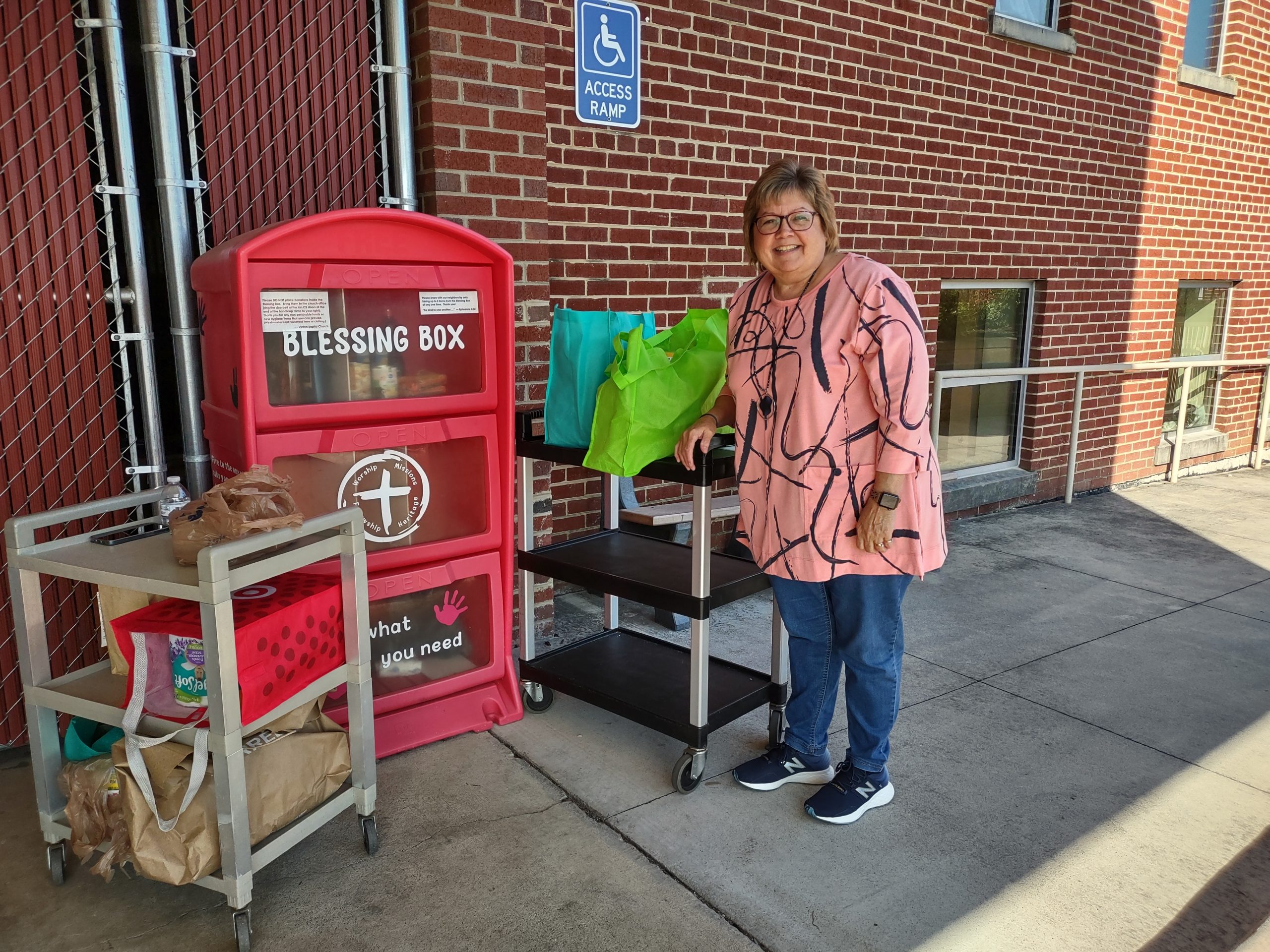 Volunteers in Action: GFWC Woman’s Club of Vinton (VA)